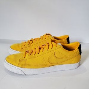 Rare 616833-998 Wmns Blazer Low iD